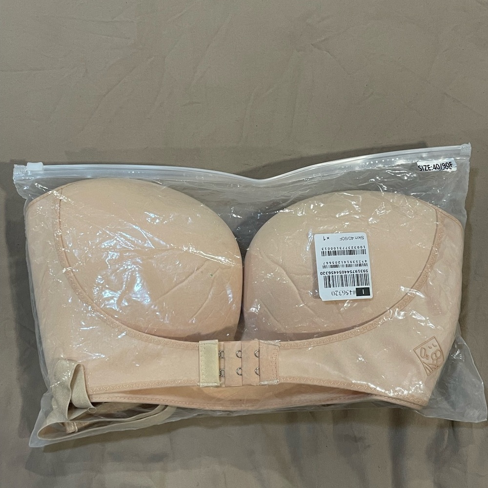 Magic push-up bra